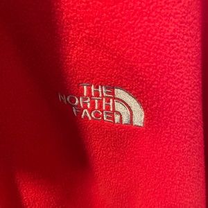 Men’s north face pullover